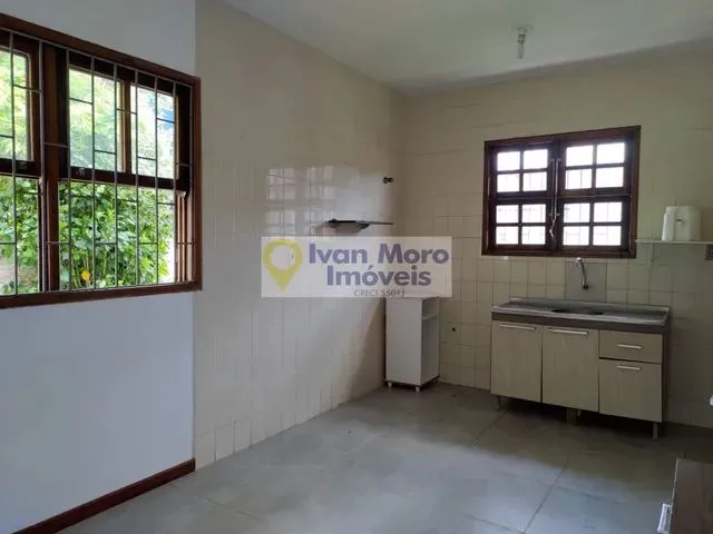 Imagem 13: Casa para Aluguel Anual em Praia da Daniela - Florianópolis