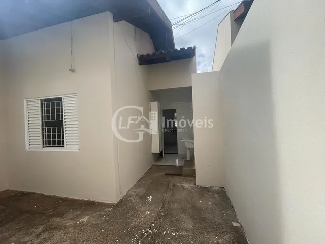 Imagem 6: Casa em Condomínio - 01 Apto + 02 Quartos