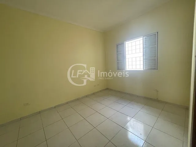Imagem 16: Casa em Condomínio - 01 Apto + 02 Quartos