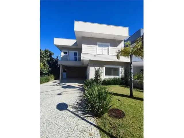 Imagem: Casa com 4 Suítes no Condomínio Portal