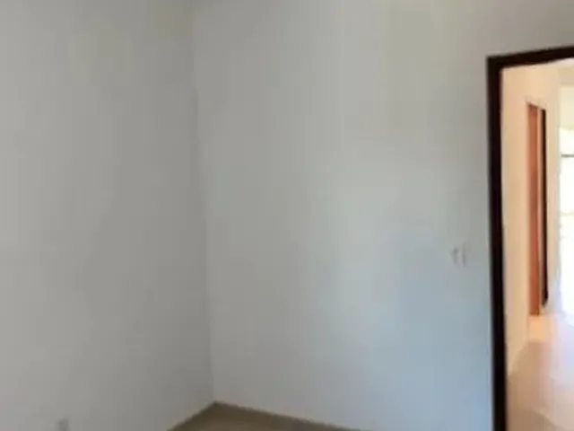 Imagem 2: Apartamento de 2 Quartos no Pontal