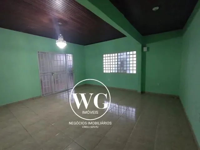 Imagem: Casa Espaçosa no Bairro Dom Pedro I Disponivel