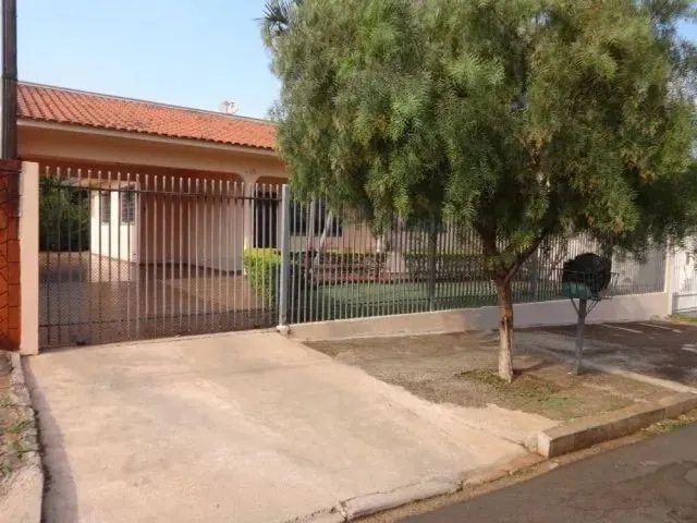 Imagem: Casa Residencial com 3 Quartos para Alugar