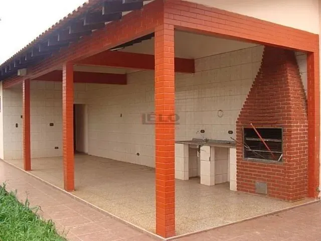 Imagem 13: Casa Residencial com 3 Quartos para Alugar por R$ 2500.00, 202.60 M2 - Jardim Iguacu - Mar