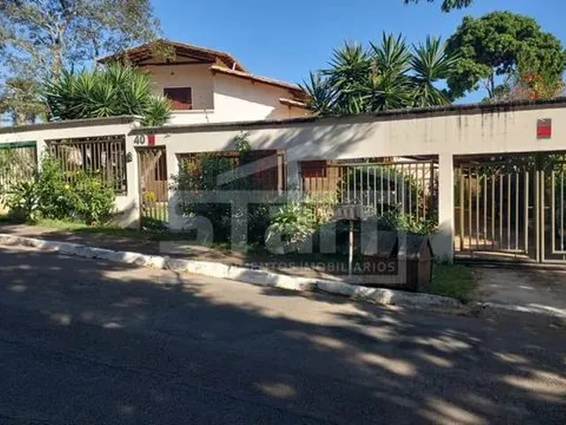 Imagem: Casa com 8 Dormitórios para Locação