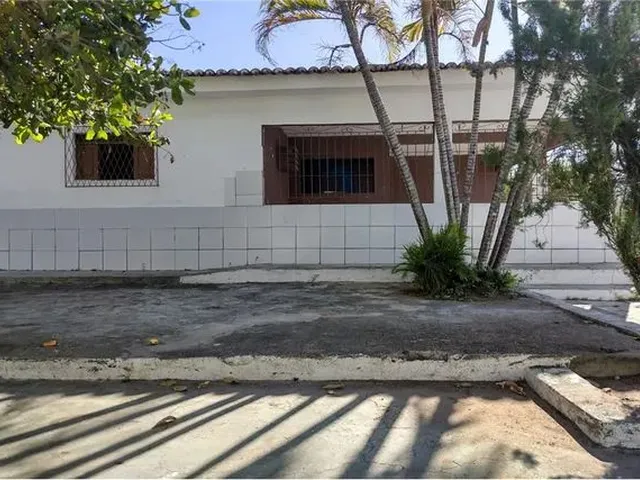 Imagem 9: Bela Casa em Estilo Clássico