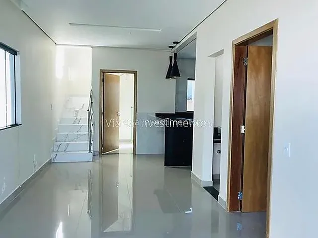 Imagem: Cód. 1090 - Sobrado com Excelente Localização