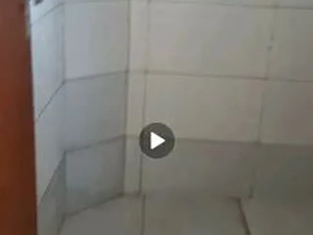 Imagem: Aluga-Se Kitnete, Sem Moblia