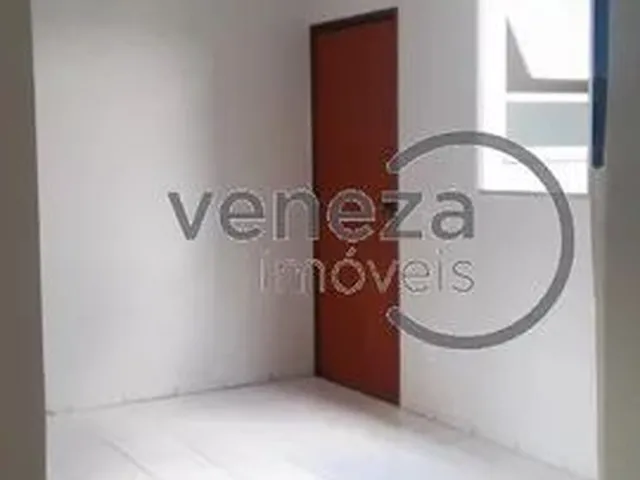 Imagem 2: Apartamento com 3 Quartos para Alugar por R$ 900.00, 71.26 M2 - Centro - Londrina/Pr