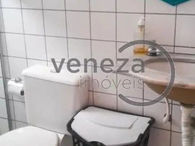 Imagem 6: Apartamento com 3 Quartos para Alugar por R$ 900.00, 71.26 M2 - Centro - Londrina/Pr