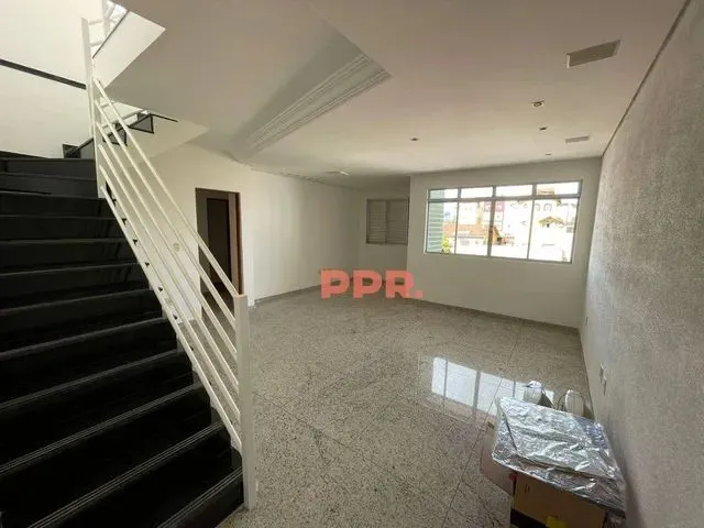 Imagem: Cobertura com 4 Dormitórios e 02 Suíte
