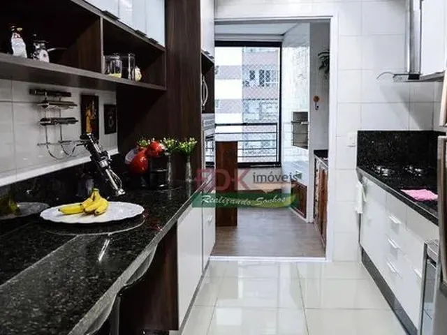 Imagem: O apartamento possui 3 Dormitórios, 3 Suítes, 4