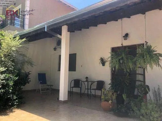 Imagem: Belíssima Casa na Independencia no Jardim