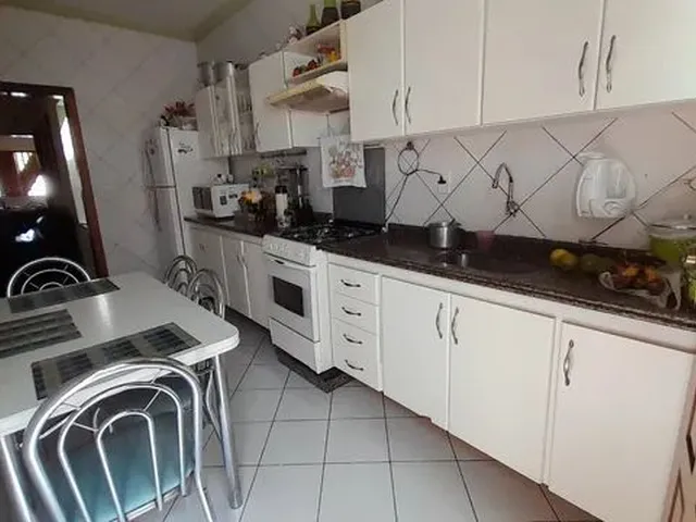 Imagem 4: Casa Aluguel. Centro. Tem 150 Metros Quadrados com 3 Quartos em Centro - Itapetinga - Bah