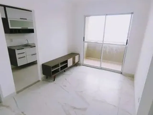 Imagem: Alugo - 2/4 com Suíte - Varanda - Vaga