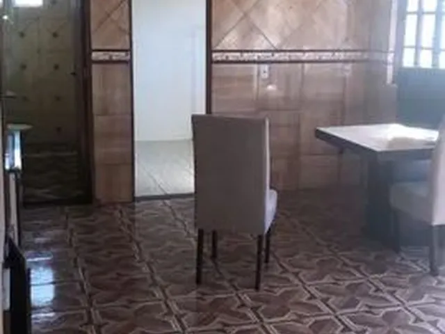 Imagem: Casa pra Alugar 2 Quarto