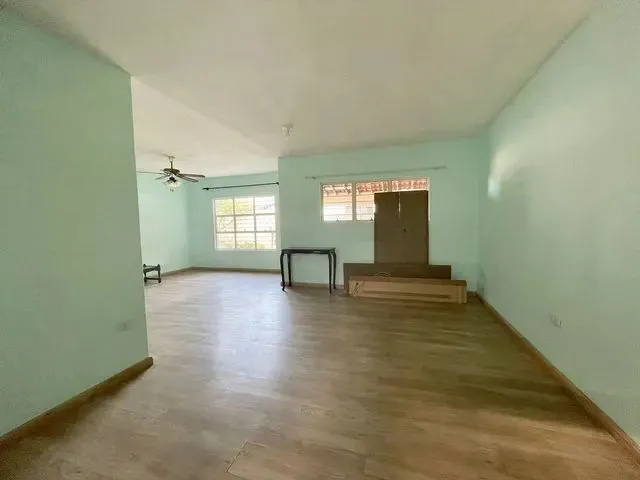 Imagem 6: Casa com 3 Dormitórios À Venda, 133 M² por R$ 410.000,00 - Éden....
