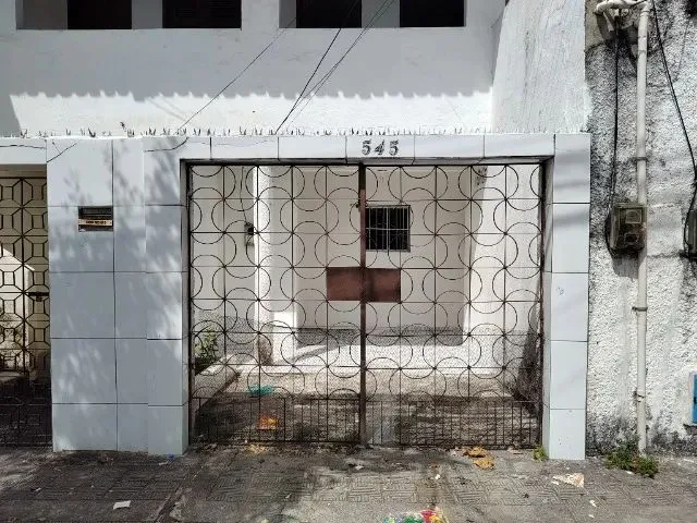 Imagem: Alugo Casa com 3 Quartos e Garagem na Barra