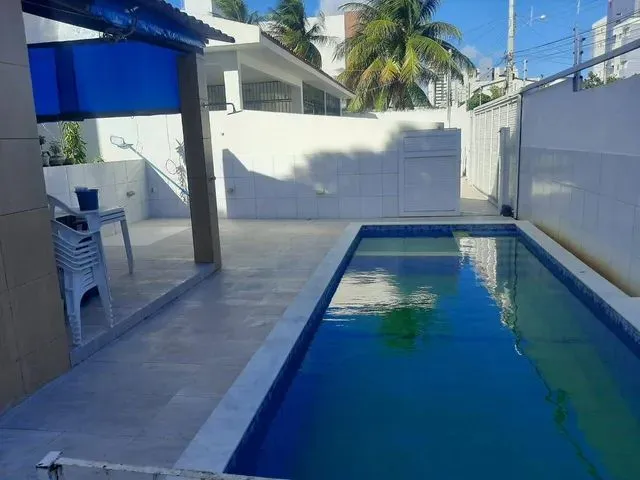 Imagem: Casa nos Bancários com 4 Quartos Sendo