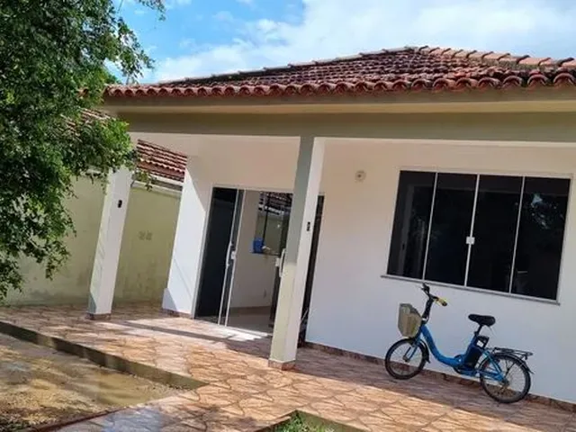 Imagem: A casa possui 3 Dormitórios, 3 Banheiros, 68m² de Área e