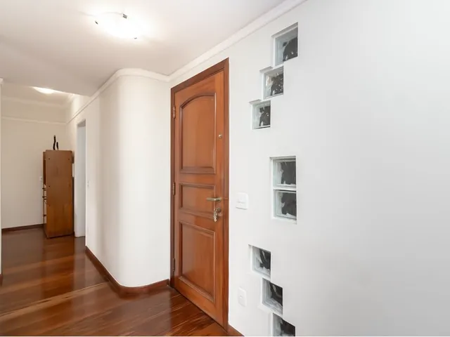 Imagem 2: Apartamento À Venda em São Paulo, Perdizes, com 4 Quartos, 183M²