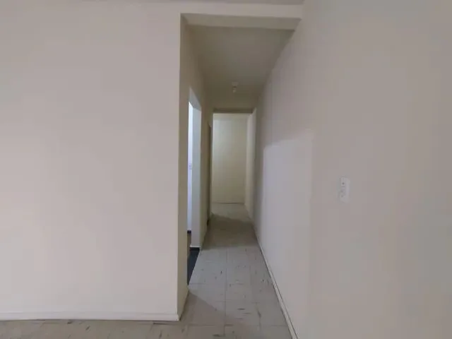 Imagem 2: Quarto e Sala Central