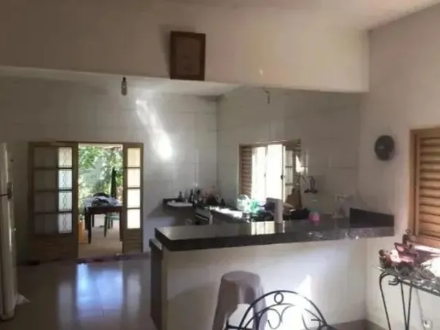 Imagem 5: Vendo Essa Casa no Bairro André Carloni