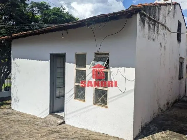 Imagem 4: 2 Casas com 3 Dormitórios e 2 Dormitórios À Venda por R$ 420.000 - Parque Industrial