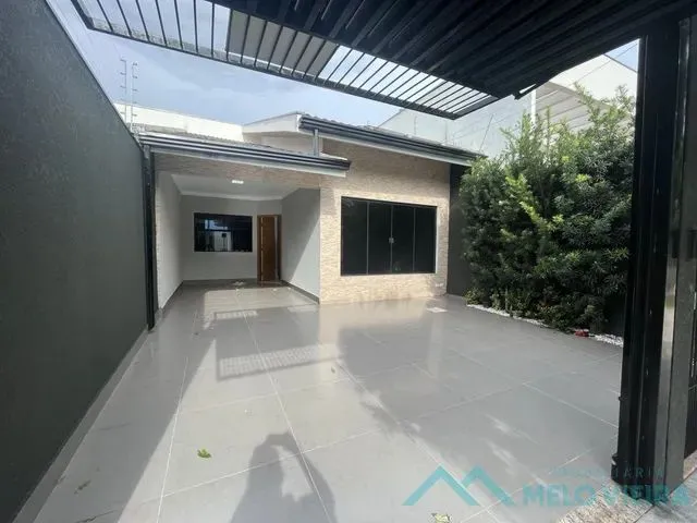 Imagem: Casas 2 Quartos para Venda em Maringá