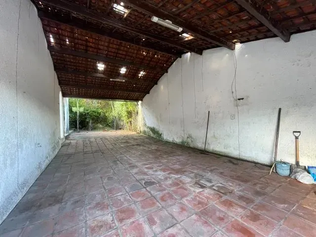 Imagem: Casa com 375M2, Perto da Av Rogaciano Leite
