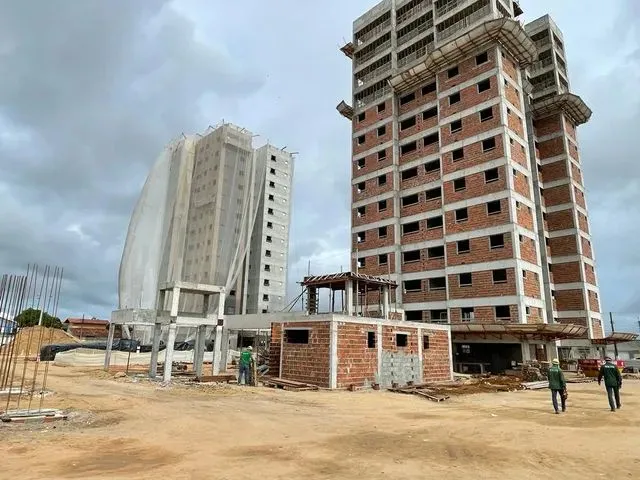 Imagem: Apartamento com 2 e 3 Quartos Sendo 1 Suíte
