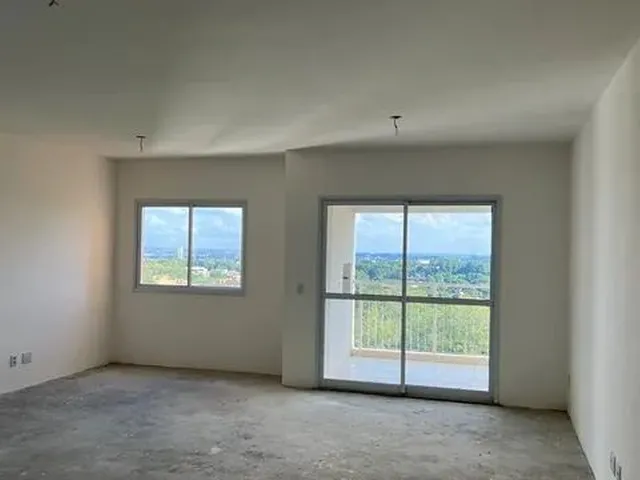 Imagem 16: Apartamento para Venda Possui 88 Metros Quadrados com 3 Quartos em Cidade Industrial - Cur