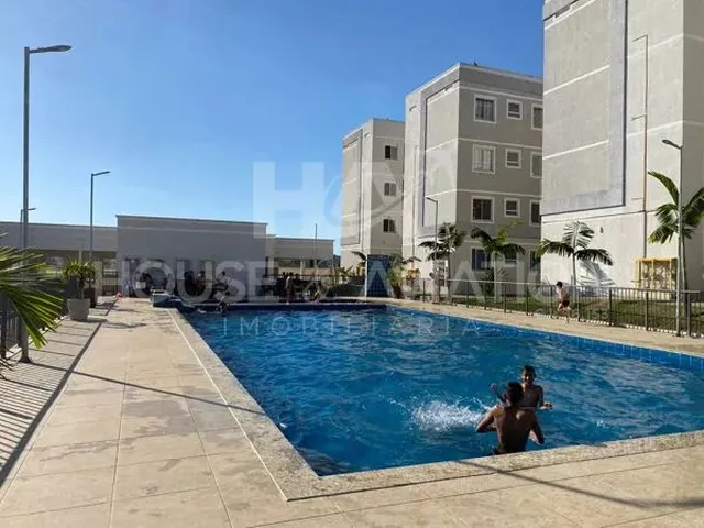 Imagem: Apartamento com 2 Quartos no Condomínio