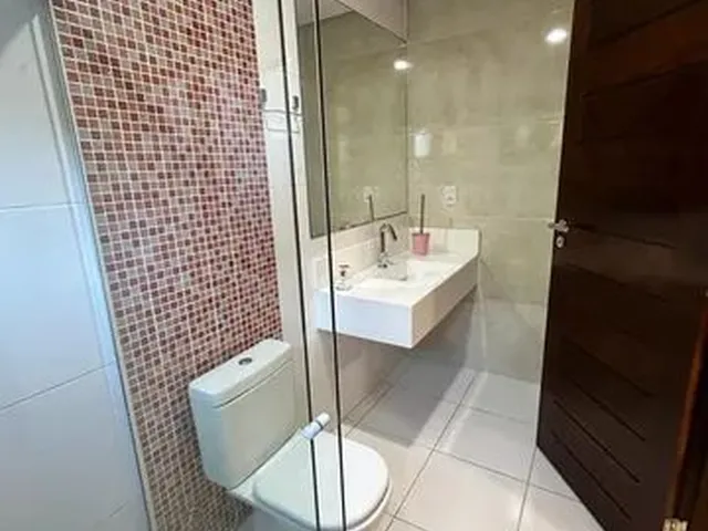 Imagem 4: Linda Casa com Piscina