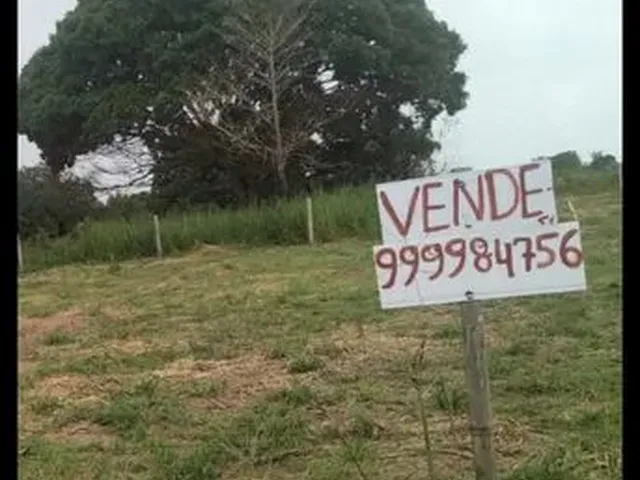 Imagem: O terreno possui 250m² de Área e está localizado em Rio