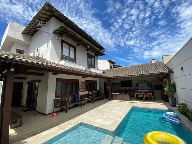 Imagem: Casa Quatro Suítes com Mobilia, Centro