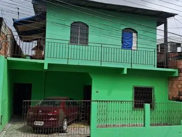 Imagem 1: Sobrado para Venda Possui 162 Metros Quadrados com 5 Quartos em Compensa - Manaus - Am
