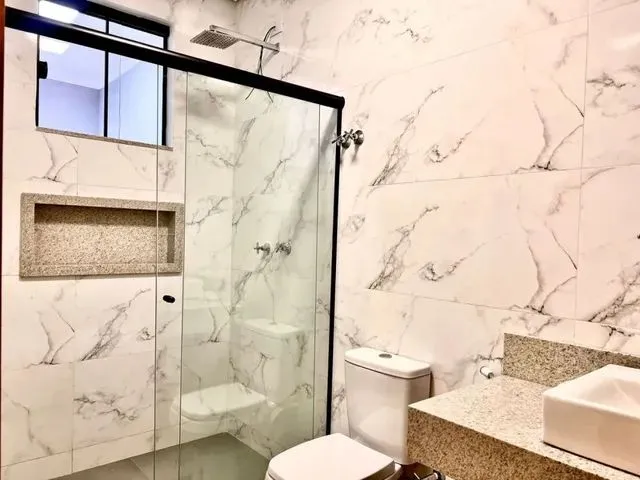 Imagem 13: Casa com 1 Suíte com Closet e 2 Dormitórios À Venda, 128 M² Construção e 183 M2