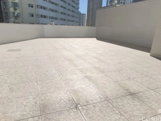 Imagem 8: Imóvel de Luxo no Centro de Balneário Camboriú-Sc: 3 Quartos, 3 Suítes, 3 Salas, 4 Vagas de Garagem, 230M² de Área