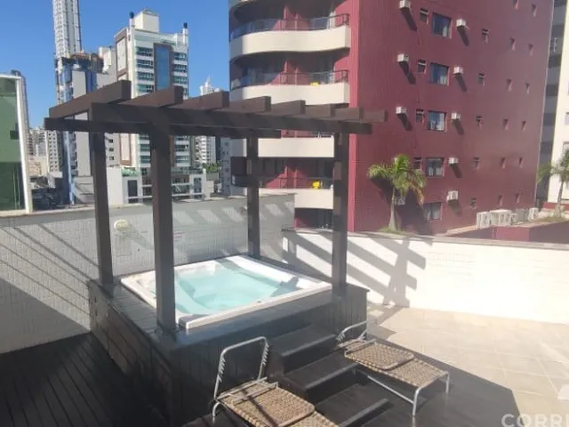 Imagem 9: Imóvel de Luxo no Centro de Balneário Camboriú-Sc: 3 Quartos, 3 Suítes, 3 Salas, 4 Vagas de Garagem, 230M² de Área