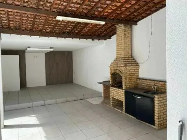 Imagem: Casa para Venda com 212 Metros Quadrados