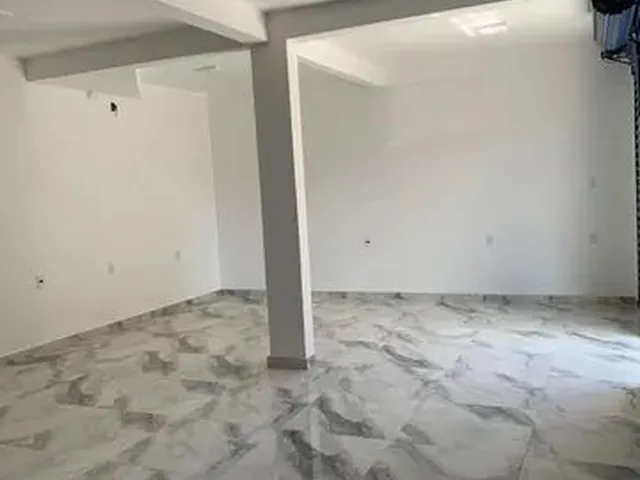 Imagem 1: Prédio na Principal do Lírio do Vale II