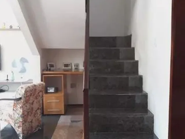 Imagem: Casa em Condomínio, 3 Suítes, Próximo