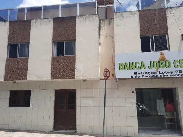 Imagem: Imóvel de 3 Quartos e Um Ponto Comercial
