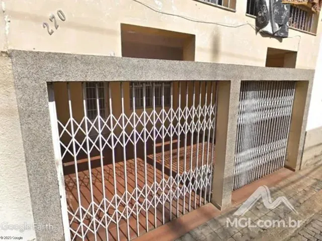 Imagem 3: Alfenas/Mg - Casa de 2 Pavimentos no Centro