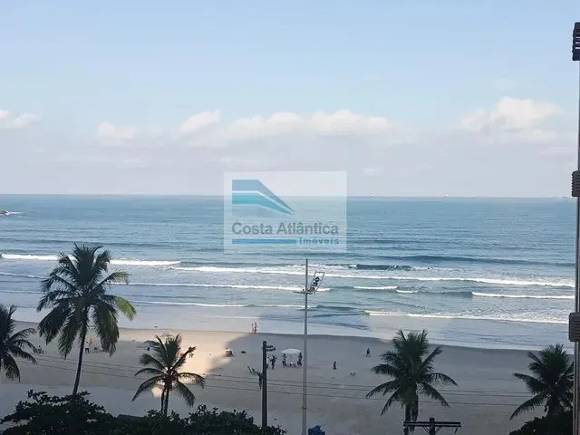 Imagem: Apartamento com 04 Dormitórios Frente Ao