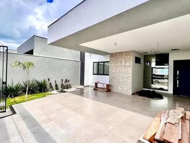 Imagem 2: Casa com 3 Dormitórios À Venda, 122 M² por R$ 690.000,00 - Bom Jardim - Maringá/Pr