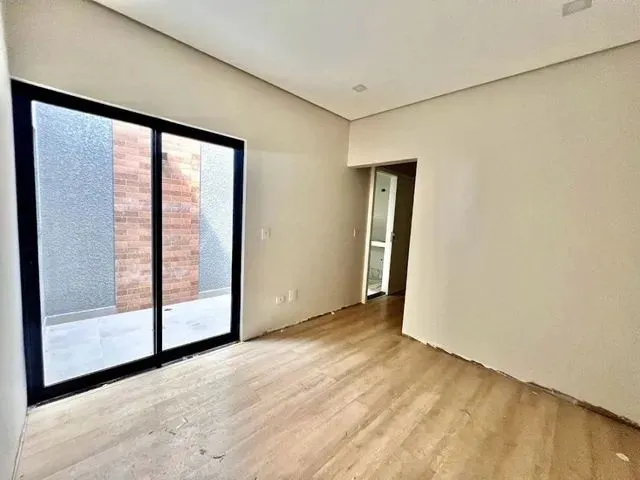 Imagem 4: Casa com 3 Dormitórios À Venda, 122 M² por R$ 690.000,00 - Bom Jardim - Maringá/Pr