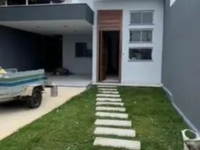 Imagem: Casa com 3 Dormitórios À Venda em Sete