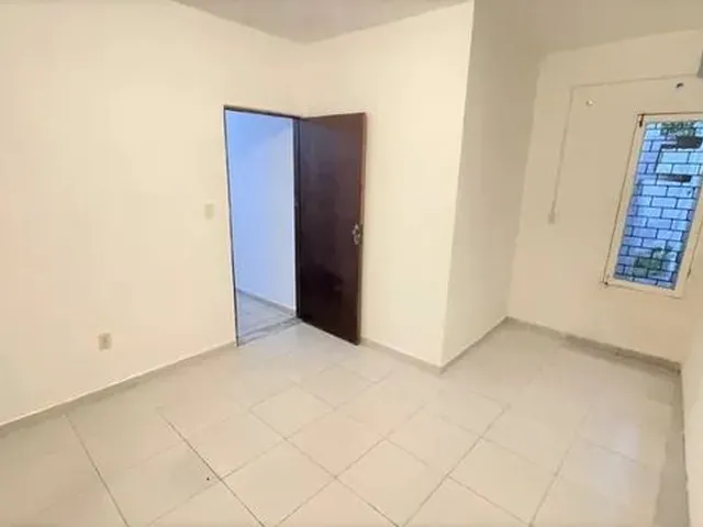 Imagem 13: Casa Térrea em Cond. Fechado, 4 Quartos
